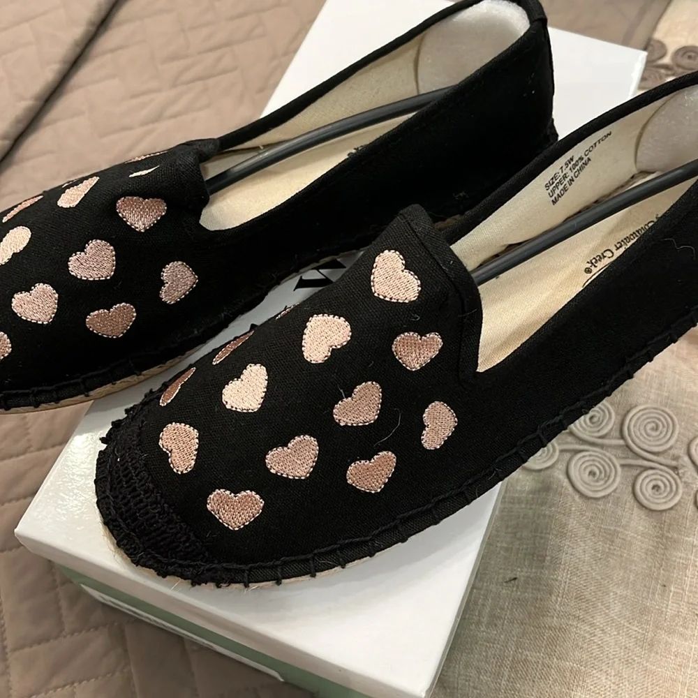 Coldwater Creek escape espadrilles